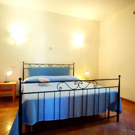 度假居 Porto Cervo Country 切尔沃港